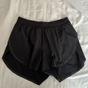 Find Your Pace Shorts HR 3”